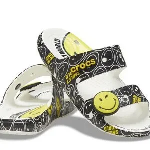 CROCS | Shoes | Classic Crocssmileyworld Sandals Mens Size 9  display picture 3